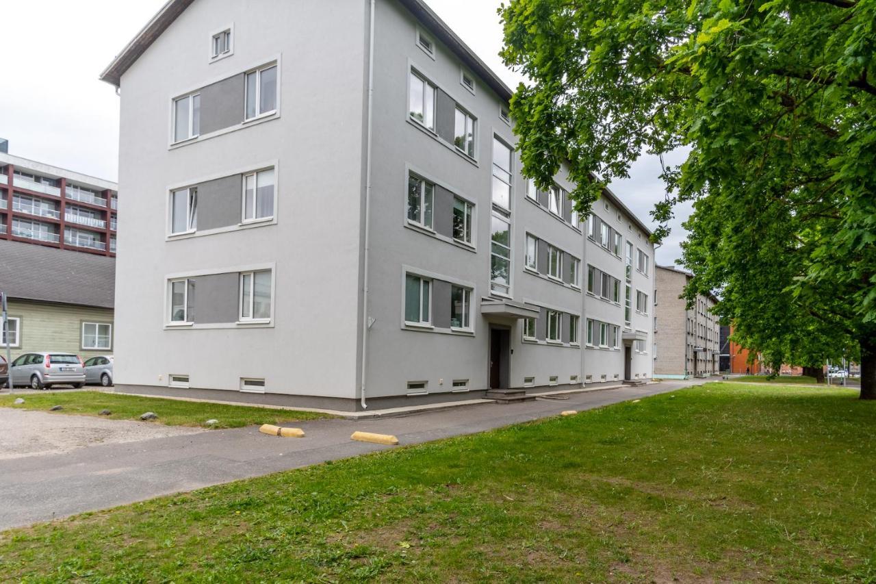 Studio In The Heart Of Paernu, Free Parking! ภายนอก รูปภาพ